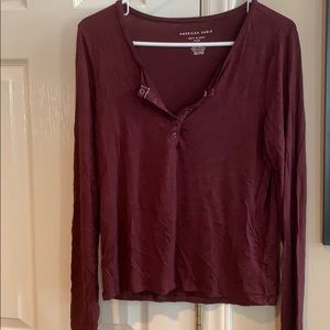 Maroon Long sleeve V-Neck American Eagle shirt